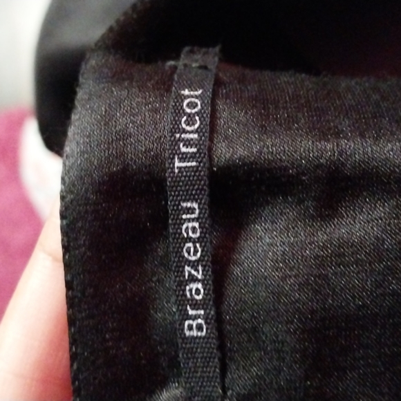 #139 Elegant Brazeau Tricot Blouse - Picture 5 of 9